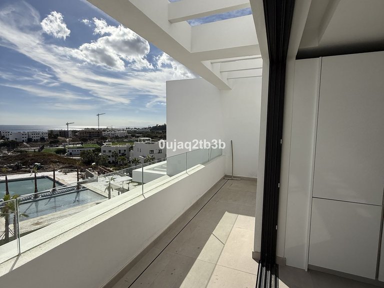 Apartment for Sale in Estepona, Malaga 1