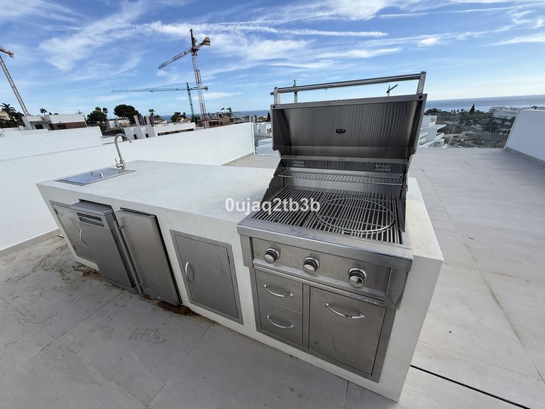 Apartment for Sale in Estepona, Malaga 11
