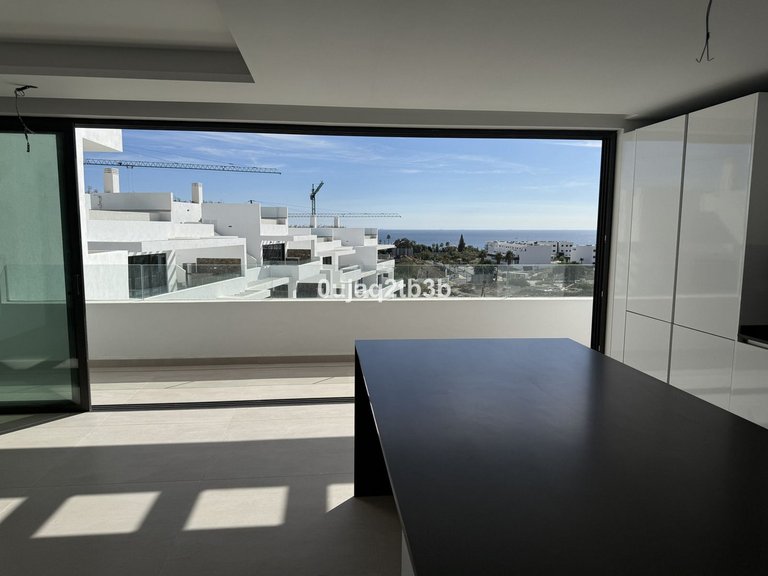 Apartment for Sale in Estepona, Malaga 6