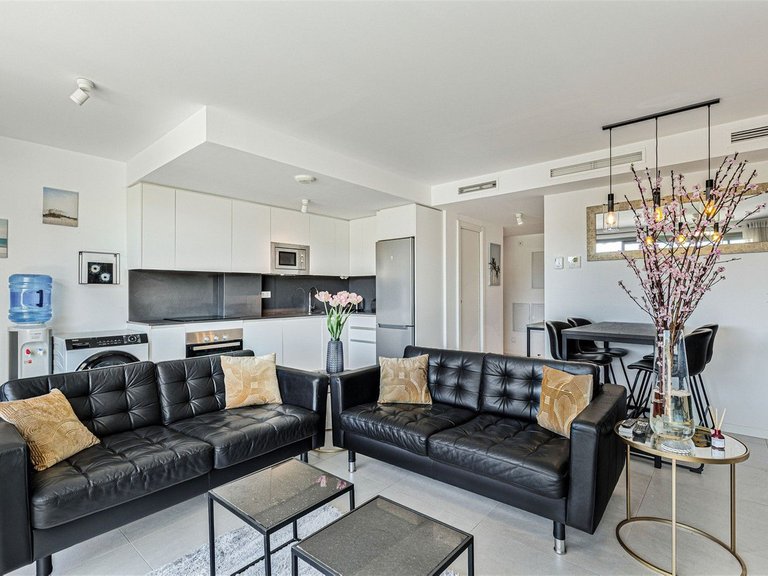 Apartment for Sale in Estepona, Malaga 7