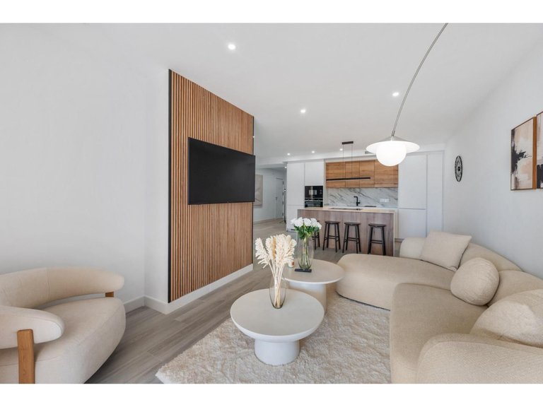 Apartment for Sale in Nueva Andalucía, Malaga 12