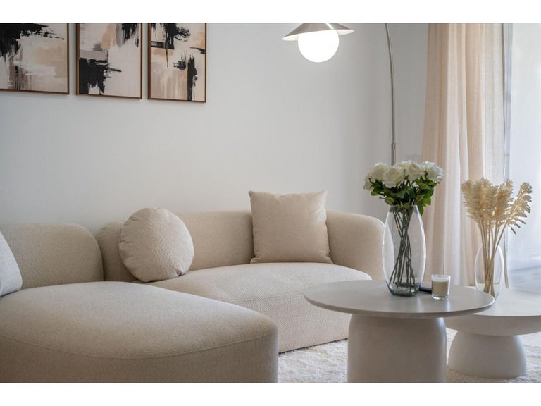Apartment for Sale in Nueva Andalucía, Malaga 28