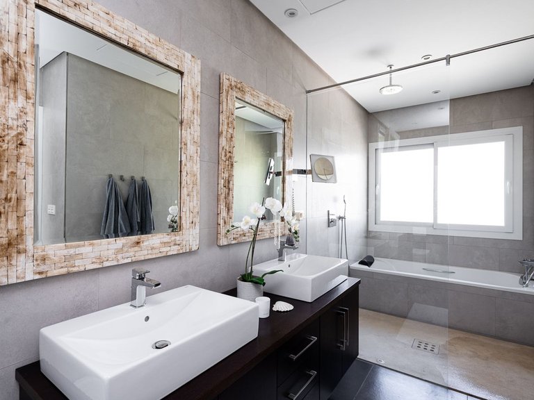 Villa for Sale in La Quinta, Malaga 26