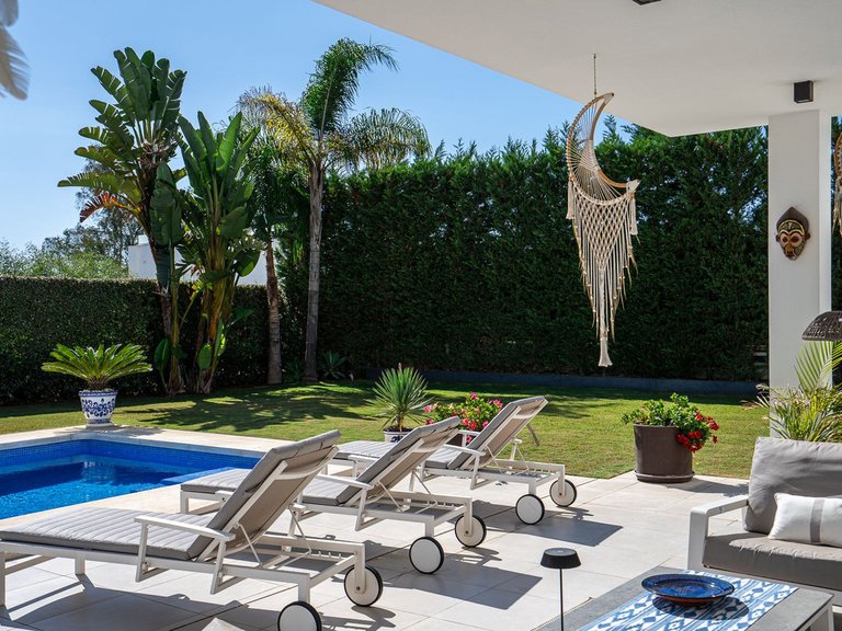 Villa for Sale in La Quinta, Malaga 45