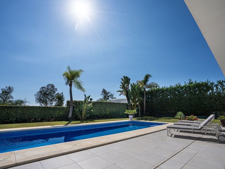 Villa for Sale in La Quinta, Malaga 51