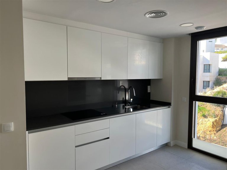 Apartment for Sale in Estepona, Malaga 14