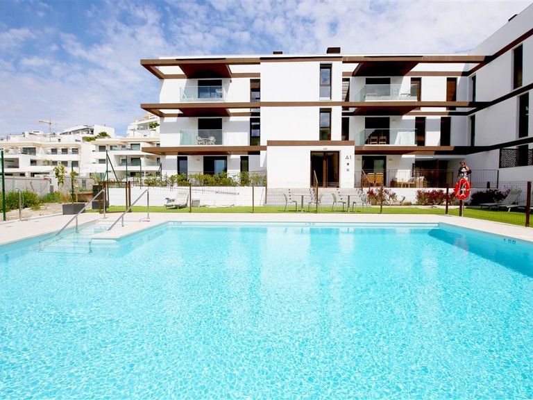 Apartment for Sale in Estepona, Malaga 2
