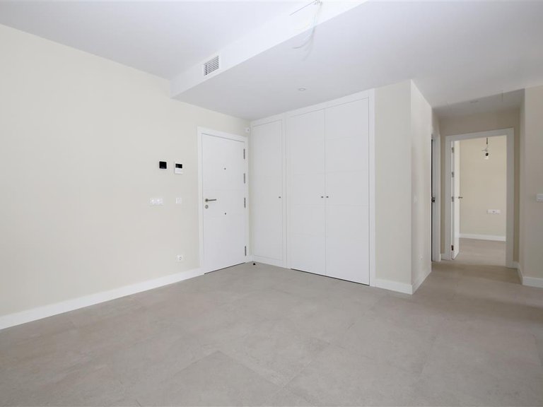 Apartment for Sale in Estepona, Malaga 5