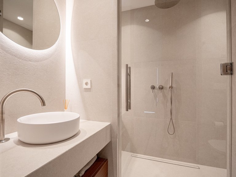 Apartment for Sale in Benahavís, Malaga 12