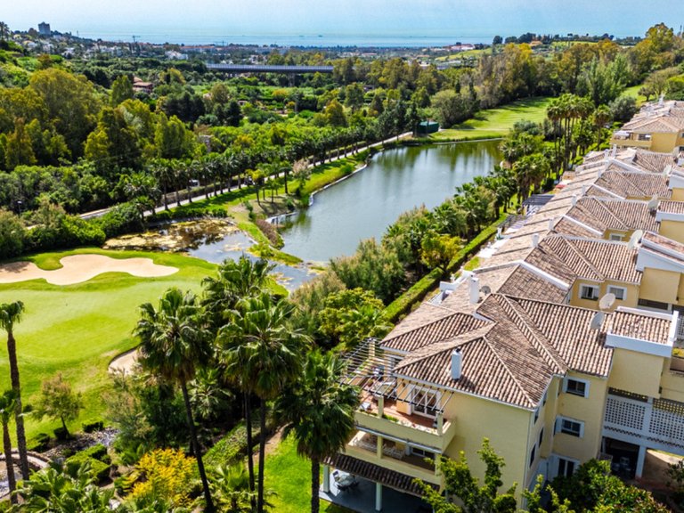 Apartment for Sale in Benahavís, Malaga 26