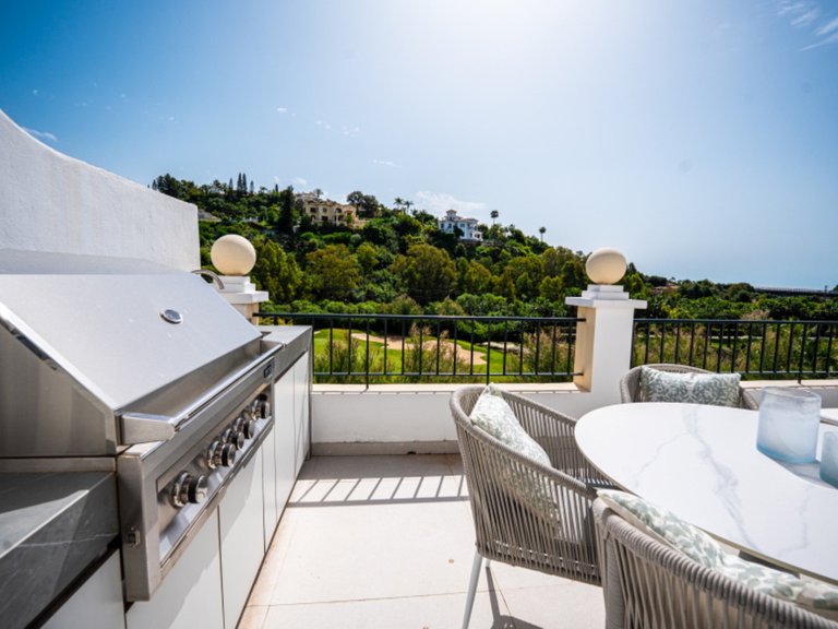 Apartment for Sale in Benahavís, Malaga 9