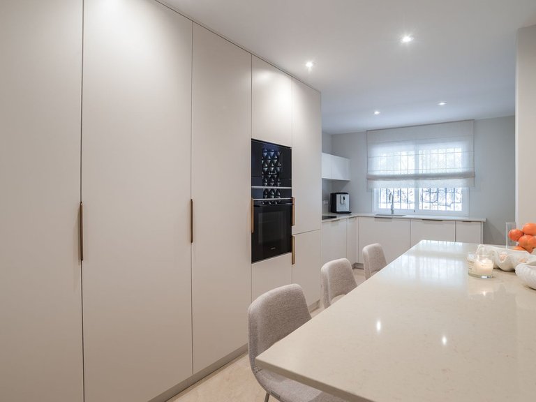 Apartment for Sale in Sierra Blanca, Malaga 11