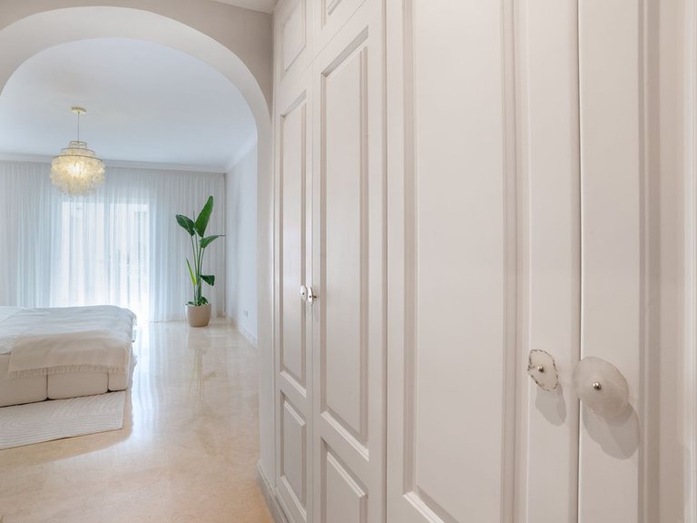 Apartment for Sale in Sierra Blanca, Malaga 22