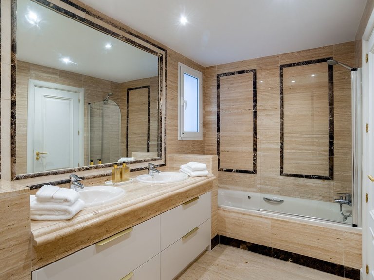 Apartment for Sale in Sierra Blanca, Malaga 24