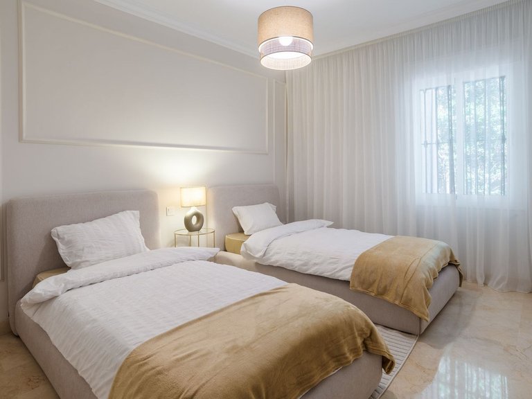 Apartment for Sale in Sierra Blanca, Malaga 28