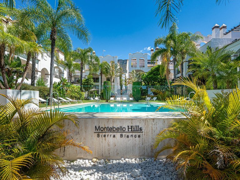 Apartment for Sale in Sierra Blanca, Malaga 6