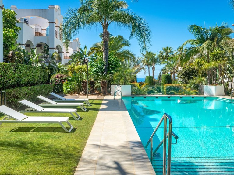 Apartment for Sale in Sierra Blanca, Malaga 8