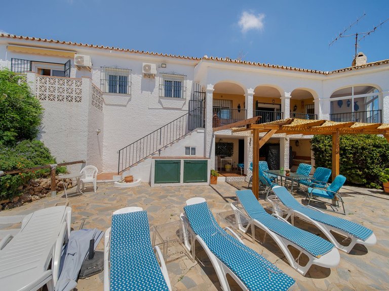 Villa for Sale in Costa del Sol, Benalmadena, Malaga 2