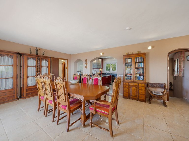 Villa for Sale in Costa del Sol, Benalmadena, Malaga 9