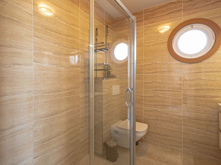 Villa for Sale in Estepona, Malaga 13