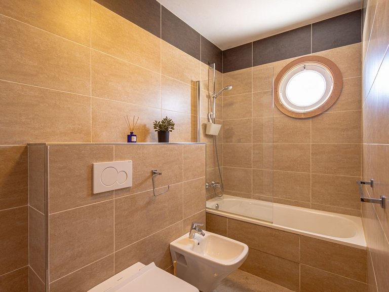 Villa for Sale in Estepona, Malaga 19