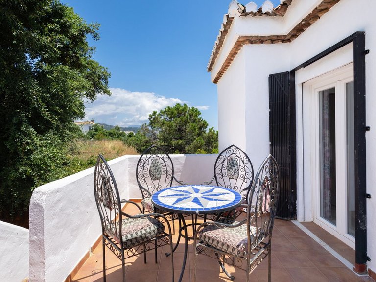Villa for Sale in Estepona, Malaga 23
