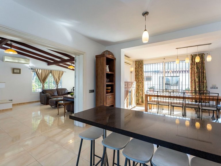 Villa for Sale in Alhaurín El Grande, Malaga 15