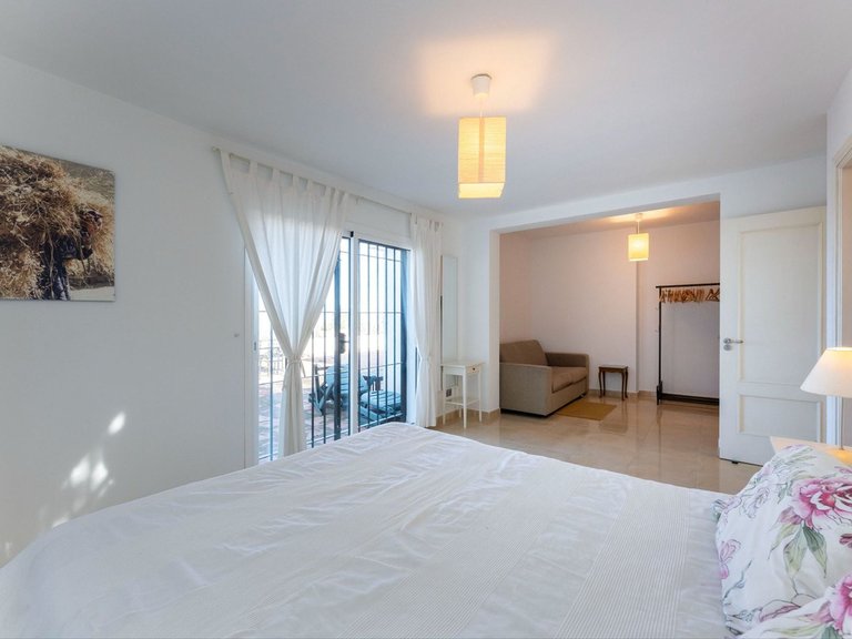 Villa for Sale in Alhaurín El Grande, Malaga 26