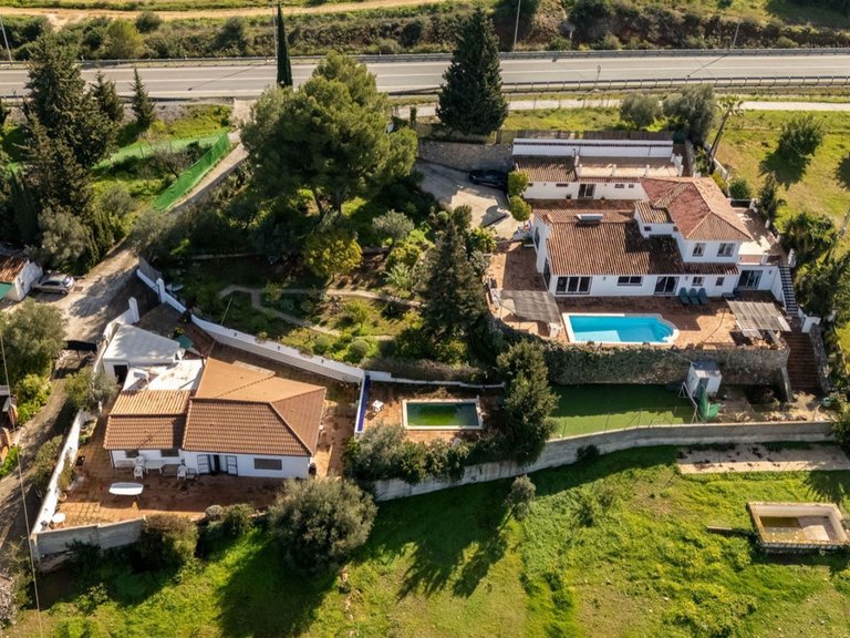 Villa for Sale in Alhaurín El Grande, Malaga 3