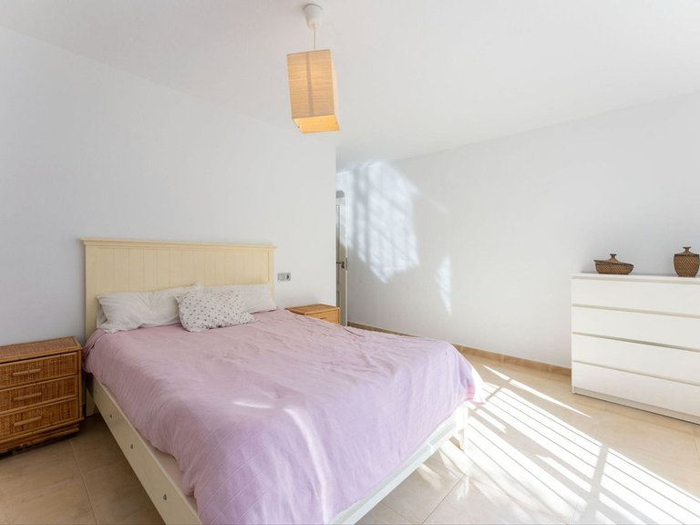 Villa for Sale in Alhaurín El Grande, Malaga 31