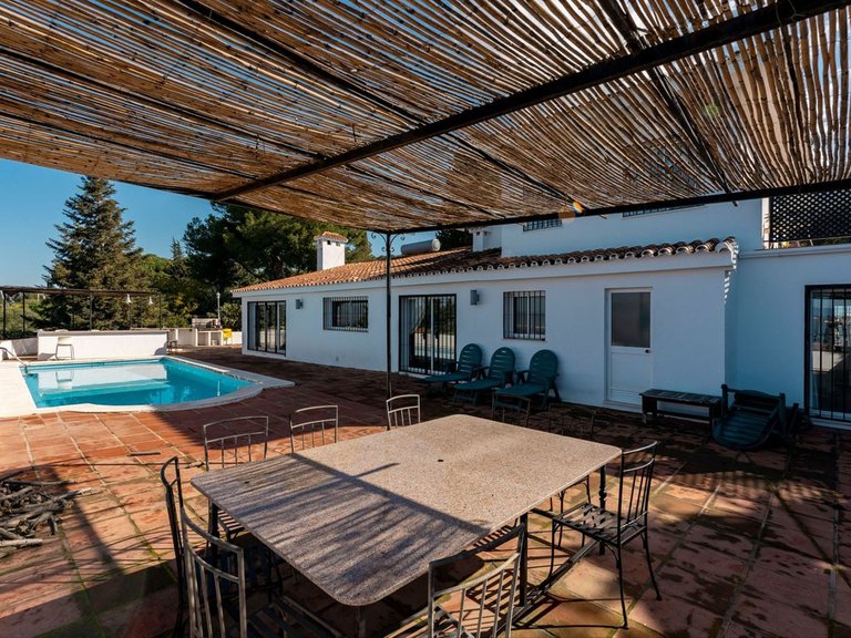 Villa for Sale in Alhaurín El Grande, Malaga 49