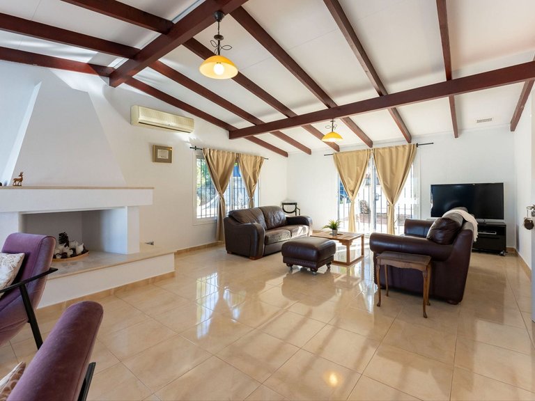 Villa for Sale in Alhaurín El Grande, Malaga 8