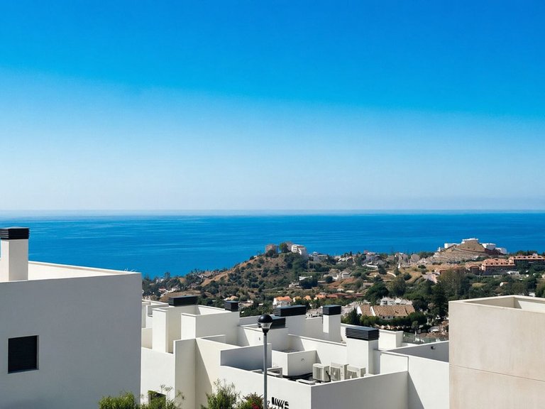 Apartment for Sale in Benalmadena, Malaga 1
