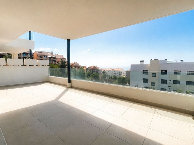 Apartment for Sale in Benalmadena, Malaga 2