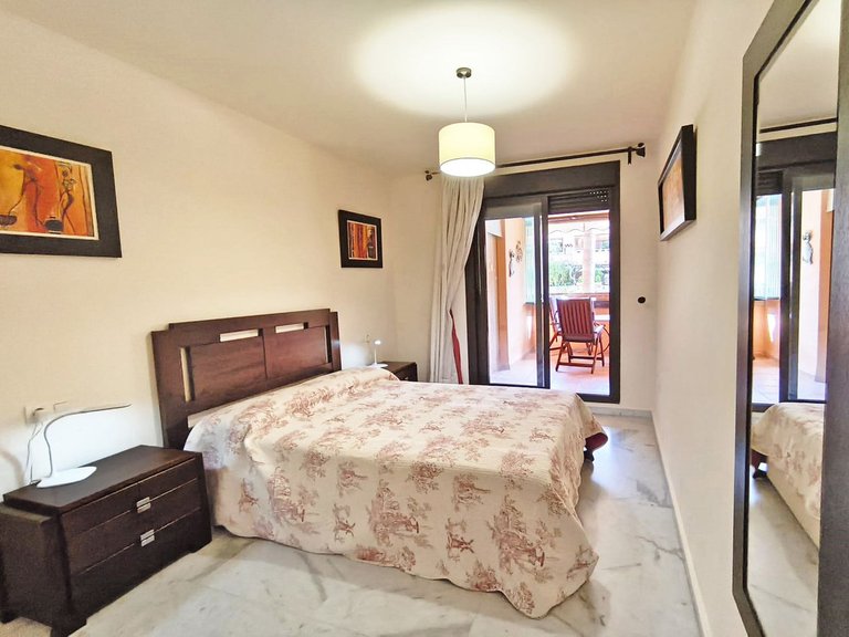 Apartment for Sale in The Golden Mile, Malaga 14