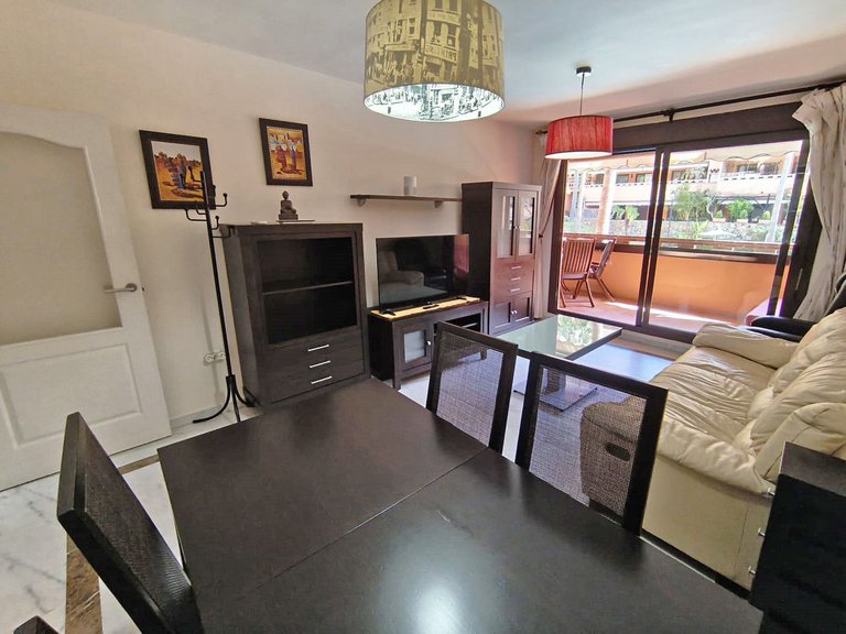 Apartment for Sale in The Golden Mile, Malaga 5