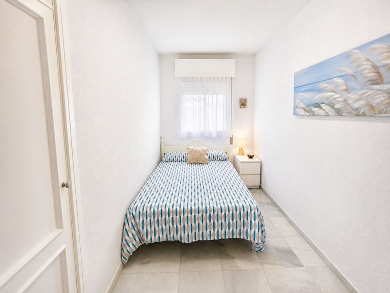 Apartment for Sale in San Luis De Sabinillas, Malaga 16
