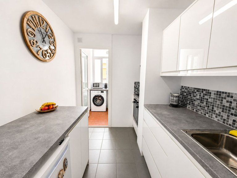Apartment for Sale in San Luis De Sabinillas, Malaga 9