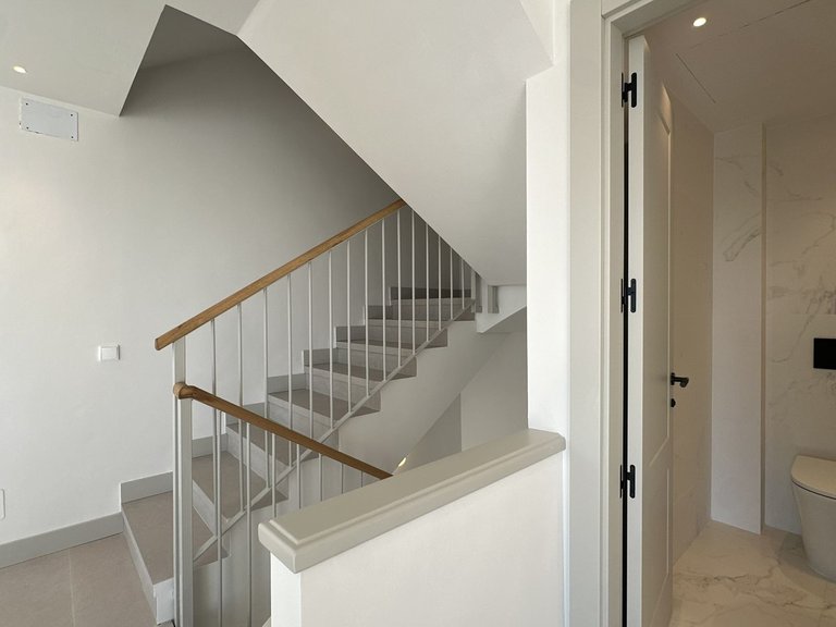 Villa for Sale in Torrequebrada, Malaga 18