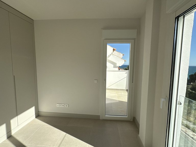 Villa for Sale in Torrequebrada, Malaga 32