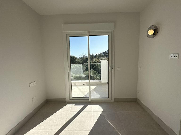 Villa for Sale in Torrequebrada, Malaga 51
