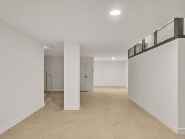 Apartment for Sale in Marbella, Malaga 14