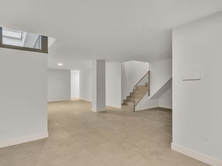 Apartment for Sale in Marbella, Malaga 15
