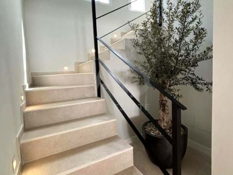 Villa for Sale in Marbella, Malaga 18