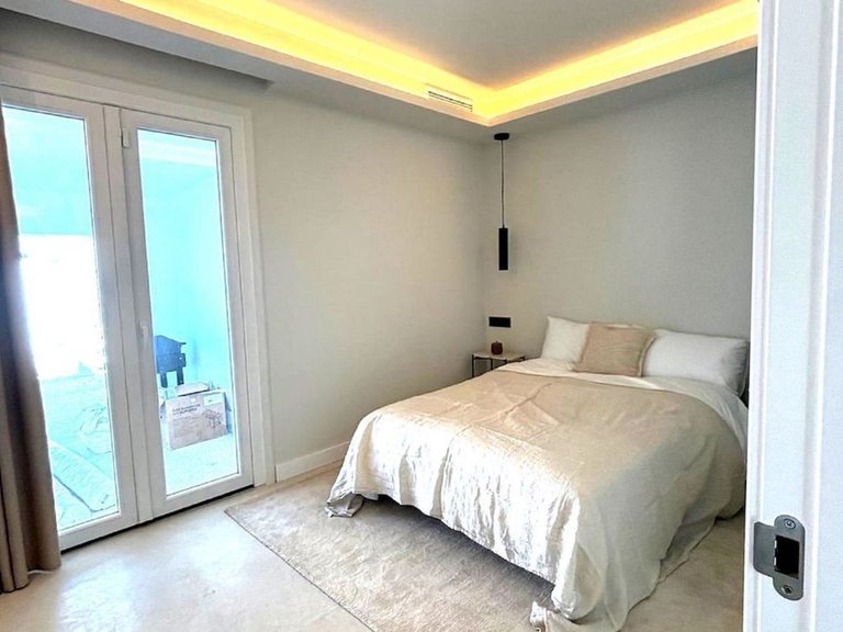 Villa for Sale in Marbella, Malaga 21