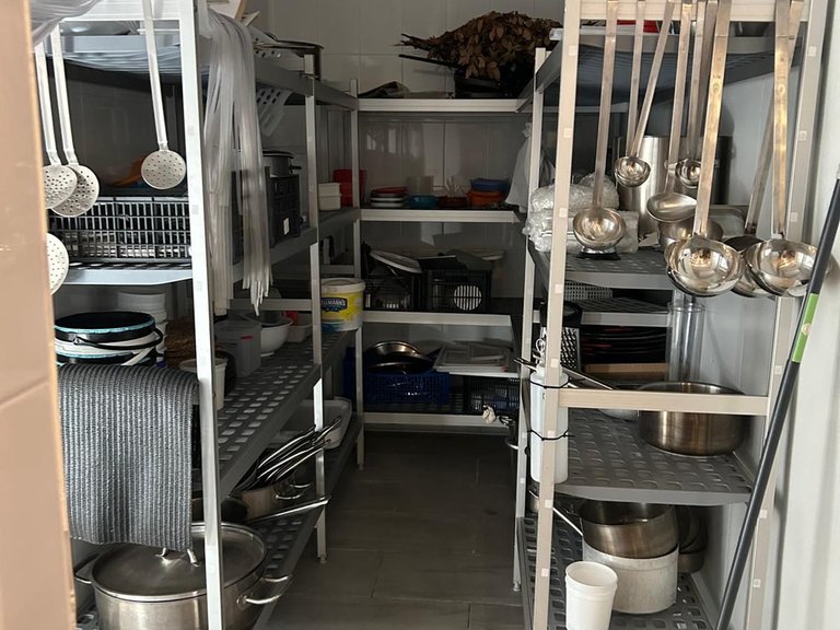 Commercial for Sale in El Paraiso, Malaga 16