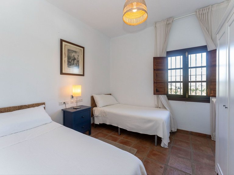 Villa for Sale in Alhaurín El Grande, Malaga 24