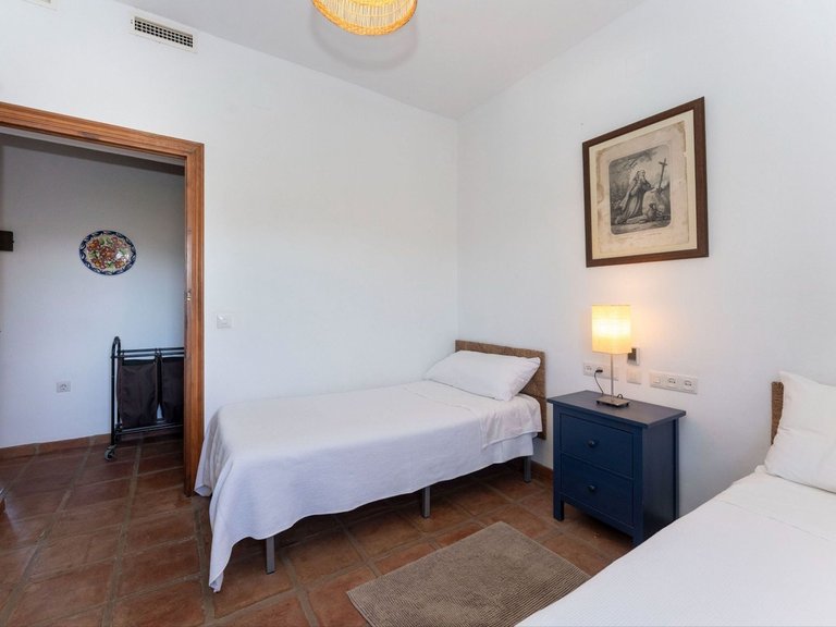 Villa for Sale in Alhaurín El Grande, Malaga 26