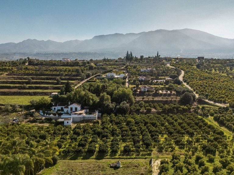 Villa for Sale in Alhaurín El Grande, Malaga 3