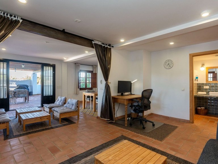 Villa for Sale in Alhaurín El Grande, Malaga 34